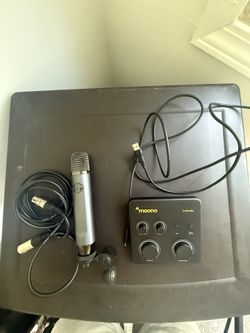 Recording Mic And Audio Interface