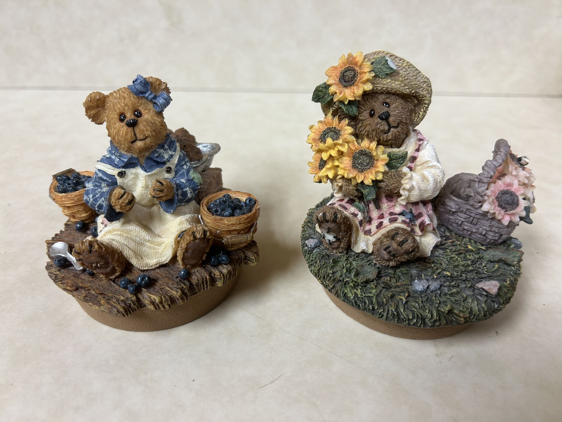 2 Boyd Bear Candle Toppers
