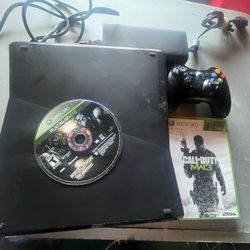 Xbox 360 Slim W Controller And Games 
