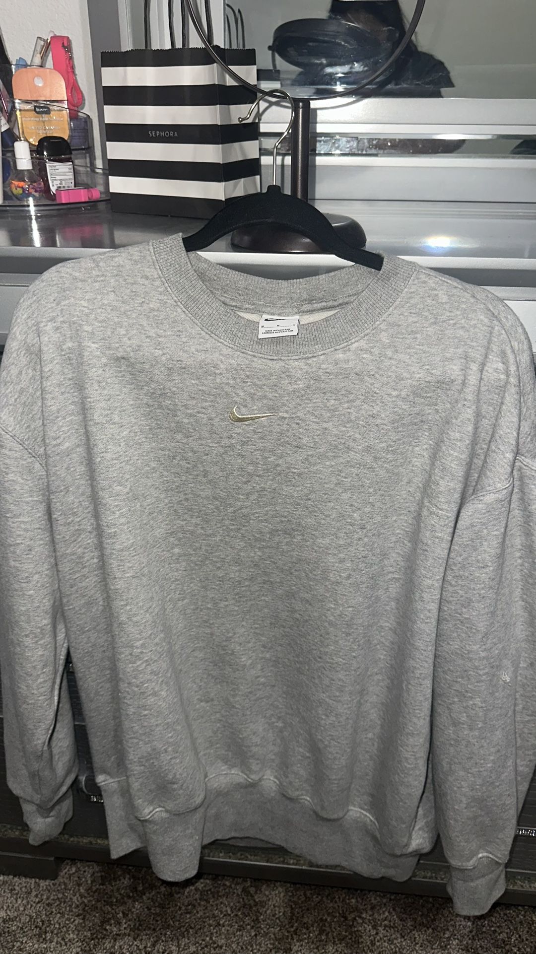 Women’s Nike Crewneck