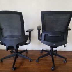 Offer up office chairs sale