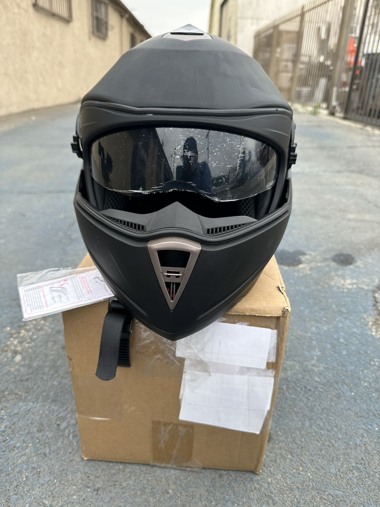 DOT HELMET HD-701 HUA-DUN BLK