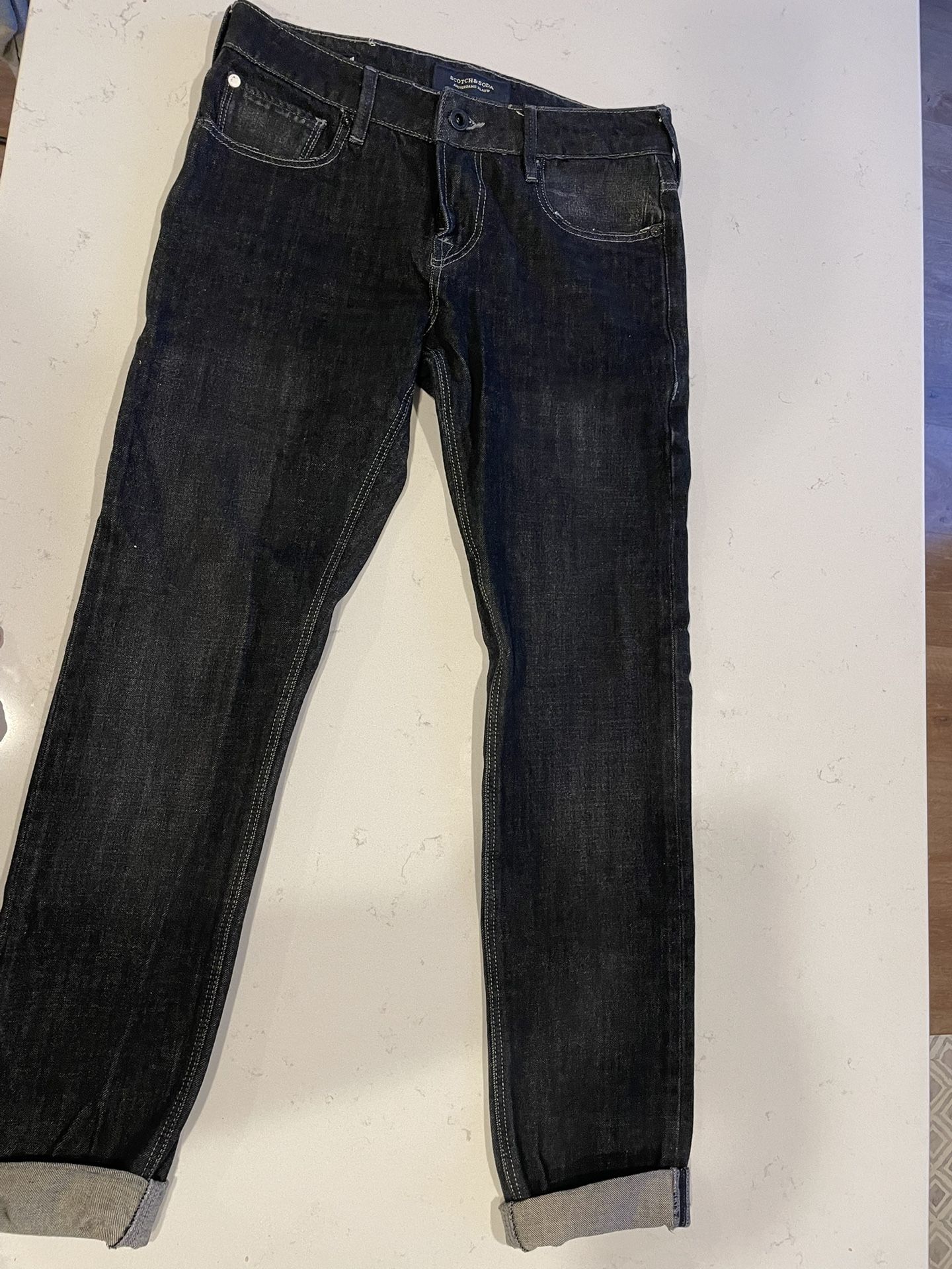 Men’s designer Jeans Waist 28