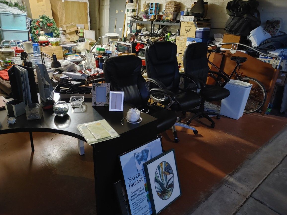 Massage Exam Table Desk Chairs Table Kitchen And Dining BMW Rims 600 Plus Moving Sale