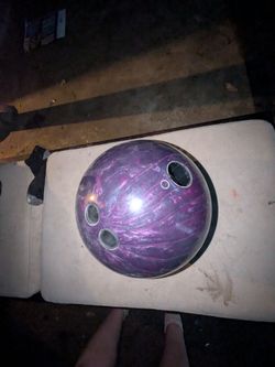 Purple swirl bowling ball almost brand new