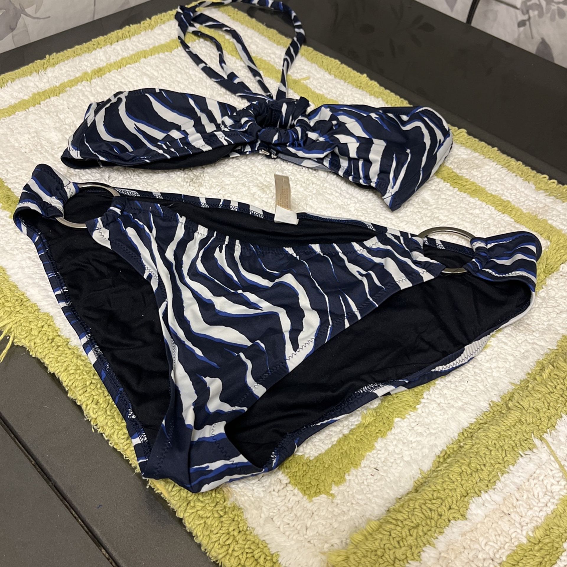 Large Banana Republic 2 Piece Bathing Suit