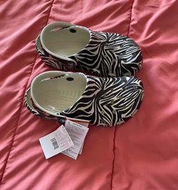 Crocs animal print