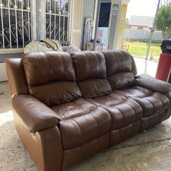3pc Couch Set For Sell 
