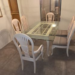 Glass Table With Chairs