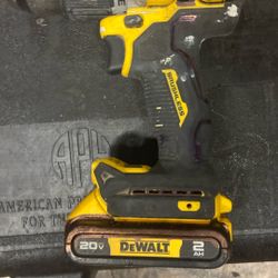 DeWalt XR Hammer Drill 
