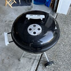 Weber Original Kettle 18 Inch Charcoal Grill, Black