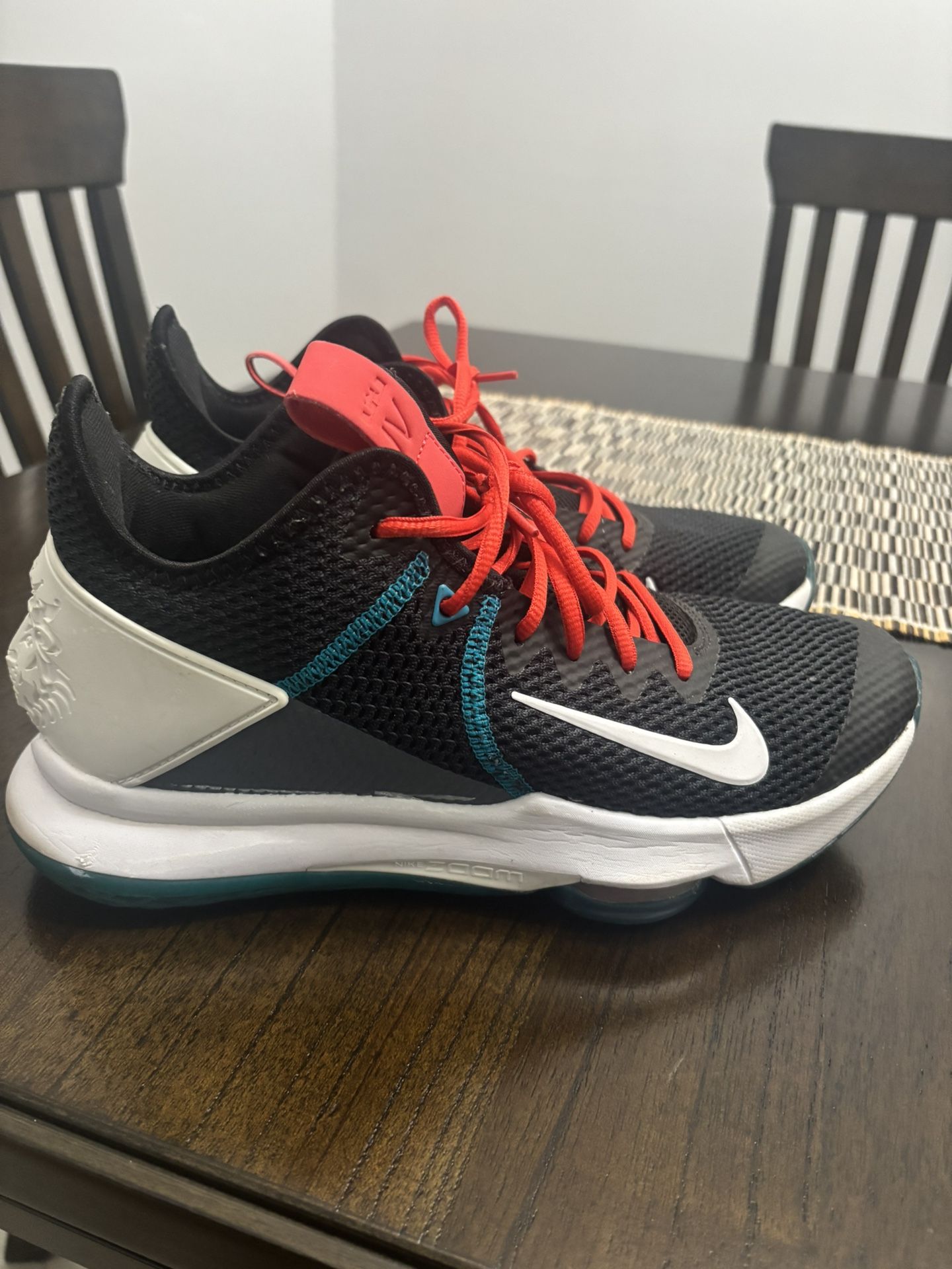 Men’s Nike LeBron Witness IV Black/Teal Size 10.5