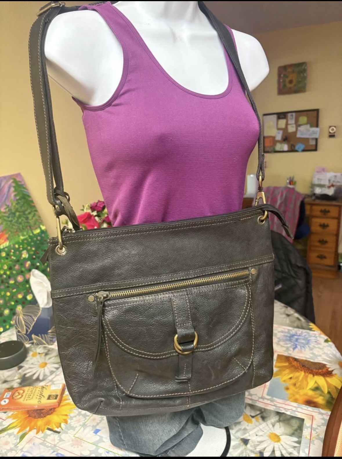Fossil Large Leather Cross Body Bag Purse