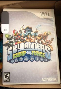 Skylanders Wii Game With Figurines