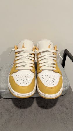 Nike Air Jordan 1 Low Pollen White Low Top Sneakers 553560-171 men‘s