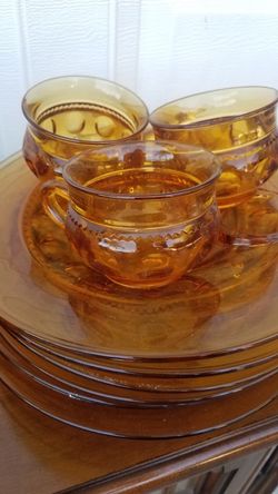 Amber glass set