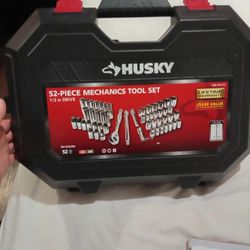Husky 52  PC set L