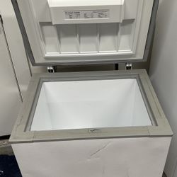 Reach In Freezer 