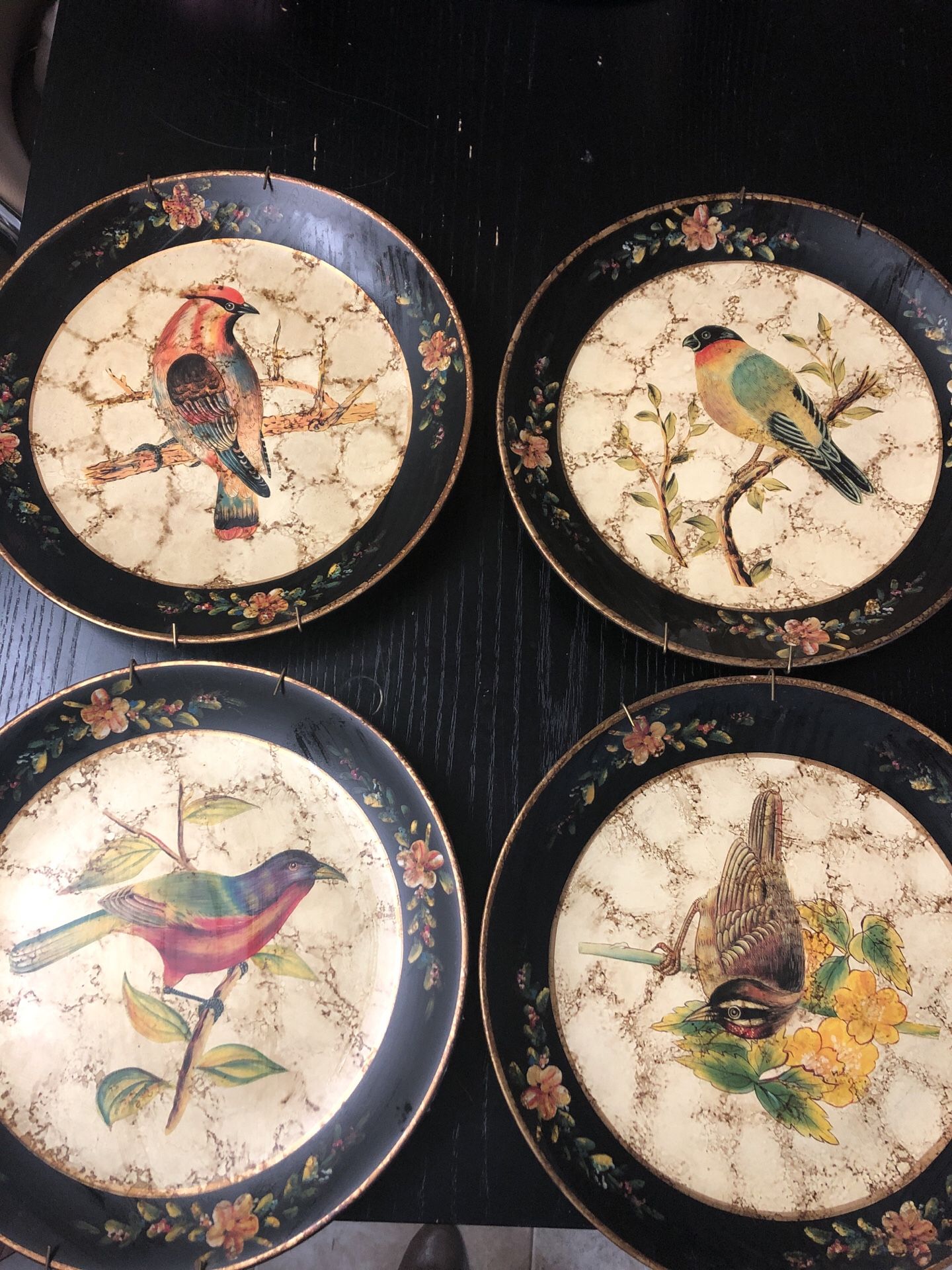 Decorative hanging plates for kitchen or dining room