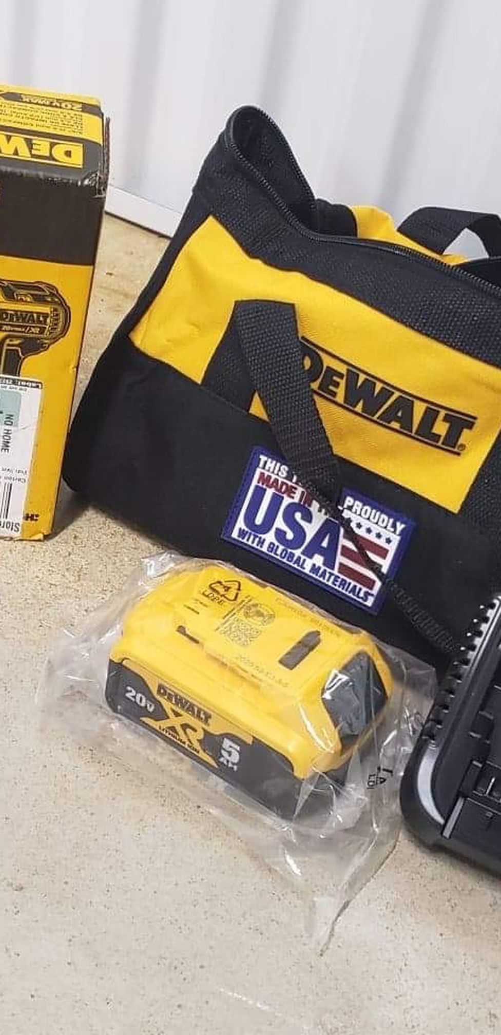 Dewalt 3/8 Impact Wrench