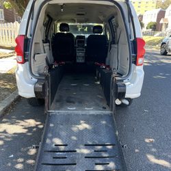 2013 Dodge Grand Caravan