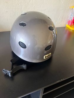 Free motrocycle helmet
