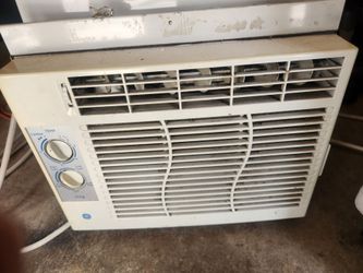GE in wall / window air conditioning unit