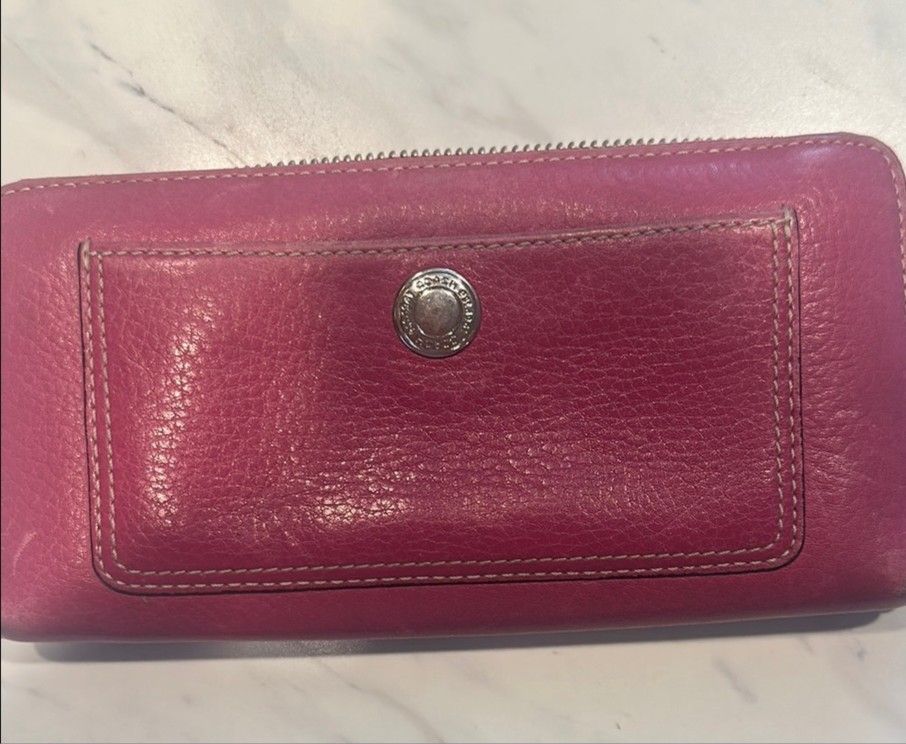 VINTAGE Coach Long Accordion Wallet EUC