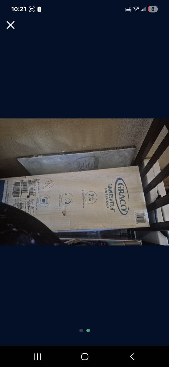 Graco Chair 2-1 Still In The Box Best Offer
