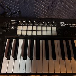 Novation Launchkey 25 Mk2