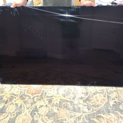 Inoperable Samsung 75 Inch Q80T