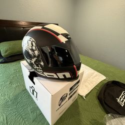 Icon helmet 