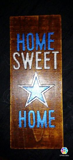 HANDCRAFTED WOOD DALLAS COWBOYS SIGN