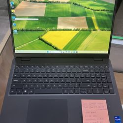 Dell Latitude 3540 15.6" Intel Core i7-1355U 16GB DDR4 512GB SSD Windows 11 Pro Installed .   Comes with Charger.   Has Dell Waranty till Feb 2027 .  