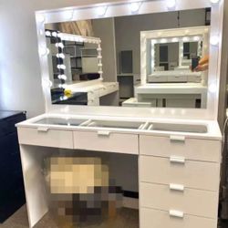 Lager Makeup Vanity with Hollywood Lights Built-in, 6 Drawers, Wide Hollywood Mirror, Glam Glass Top
