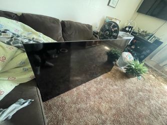 TCL Roku 75” TV