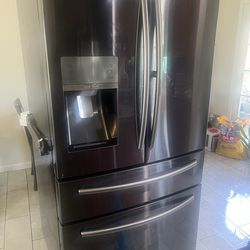 Samsung  refrigerator