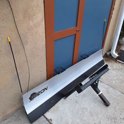Driveway Plow - Bizon