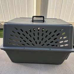 Kennel For Sale