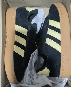 Adidas Grand Court Alpha 00s Women's 7 Black Yellow Gum IH1288 + Extra Laces
