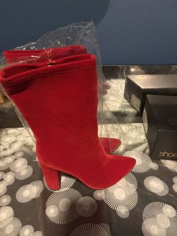 RED BRAND NEW HEELS
