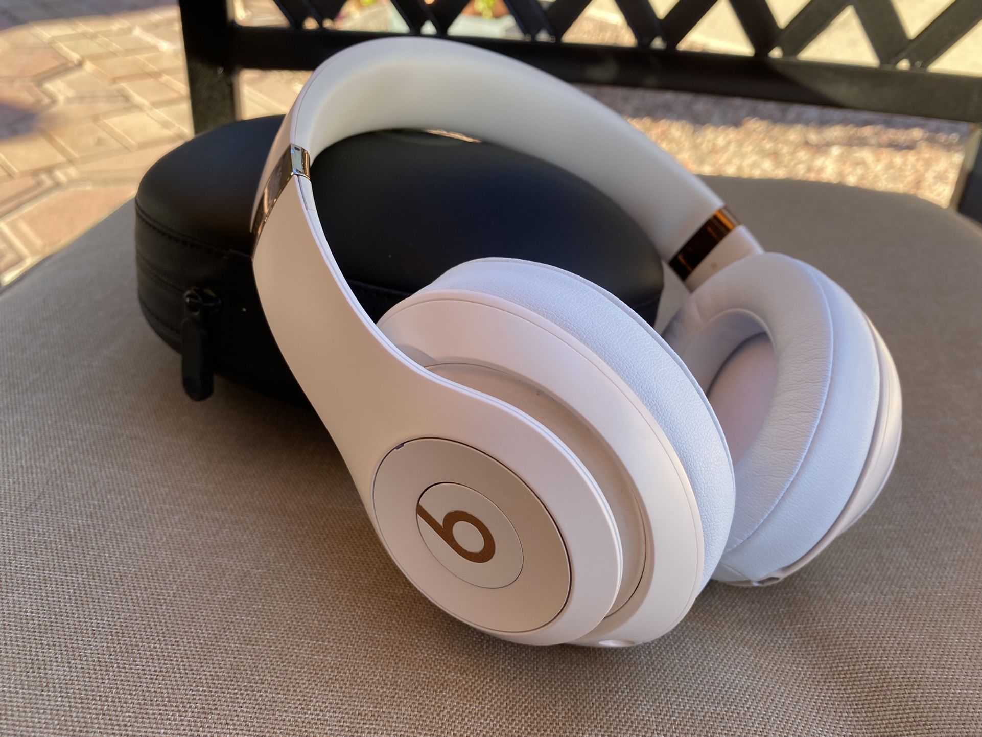 Beats Studio3 Wireless Noise Cancelling Headphones