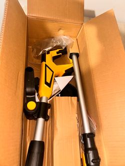 Brushless Lawn Edger