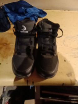 Shaq size 9