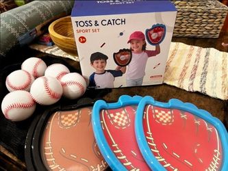 Toss & Catch Light-Up Baseball Glove Sport Set