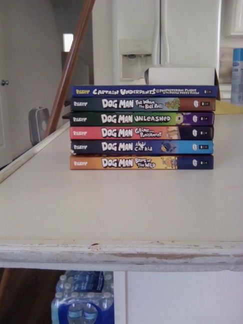 Dog Man And Captain Underpants Books