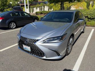 2022 Lexus ES 300h