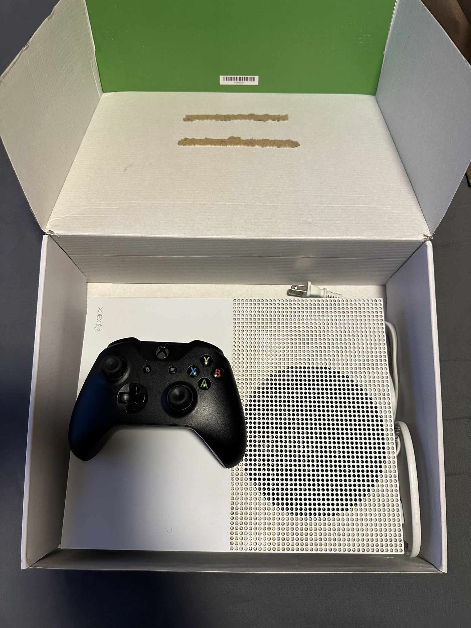 X Box One S 1 T