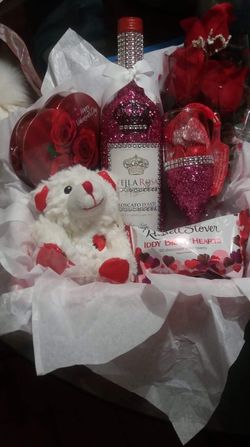 Valentine’s Day custom basket