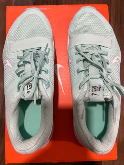 Nike Women's Sneakers Light Green